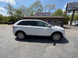 Used 2013 Lincoln MKX AWD image 2