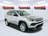 Certified 2022 Jeep Compass Latitude image 3