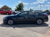 Used 2023 Nissan Altima 2.5 SV image 2