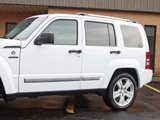 Used 2012 Jeep Liberty Limited Jet w/ Comfort/Convenience Group image 2