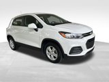 Used 2020 Chevrolet Trax LS image 2