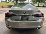 Used 2021 Lexus ES 350 Luxury image 3