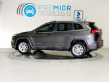 Used 2017 Jeep Cherokee Latitude w/ Comfort/Convenience Group image 4