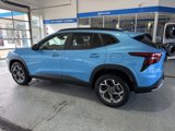 Used 2025 Chevrolet Trax LT w/ Driver Confidence Package image 5