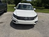 Used 2013 Volkswagen Tiguan SEL image 2