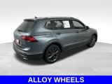 Used 2024 Volkswagen Tiguan SE image 4