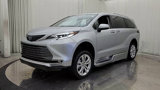 Used 2022 Toyota Sienna Platinum image 4