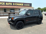 Used 2018 Jeep Renegade Trailhawk w/ Cold Weather Group II image 2