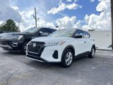 Used 2023 Nissan Kicks S image 3