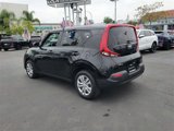 Certified 2021 Kia Soul LX image 3