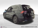 Used 2019 Volkswagen Tiguan SE w/ Panoramic Sunroof Package image 3