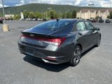 Used 2023 Hyundai Elantra SEL w/ Convenience Package image 5