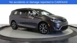 Used 2018 Chrysler Pacifica Limited w/ Tire & Wheel Group image 2