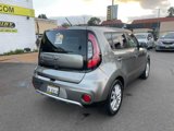 Used 2018 Kia Soul + image 3