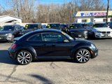 Used 2012 Volkswagen Beetle 2.0T image 4