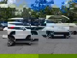 Used 2017 Honda Pilot Touring image 2