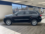 Used 2021 Jeep Grand Cherokee Laredo image 2