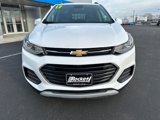 Used 2017 Chevrolet Trax LT w/ LT Convenience Package image 2