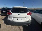 Used 2020 Nissan Kicks S image 3