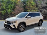 Used 2024 Volkswagen Taos SE image 1