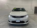 Used 2019 Chrysler Pacifica Touring-L w/ Tire & Wheel Group image 3