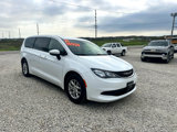 Used 2021 Chrysler Voyager LX image 4