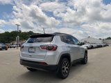 Used 2024 Jeep Compass Limited image 2