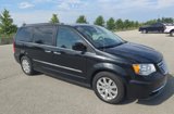 Used 2016 Chrysler Town & Country Touring w/ Driver Convenience Group image 5