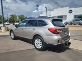 Used 2017 Subaru Outback 2.5i Premium image 3