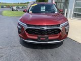 Certified 2025 Chevrolet Trax LT w/ Driver Confidence Package image 2