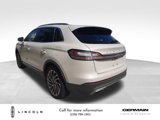 Used 2019 Lincoln Nautilus Reserve image 4