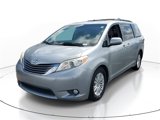 Used 2016 Toyota Sienna XLE Premium image 2