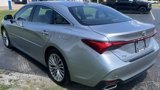 Used 2020 Toyota Avalon Limited image 6