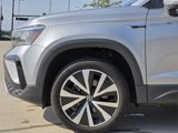 Used 2022 Volkswagen Taos SE w/ IQ.Drive SE Package image 5
