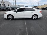 Used 2022 Toyota Corolla LE image 4