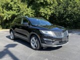 Used 2017 Lincoln MKC Premiere image 2