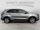 Used 2022 Ford Edge Titanium image 6