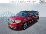 Used 2016 Chrysler Town & Country Touring image 2