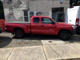 Used 2013 Toyota Tacoma 2WD Access Cab w/ Convenience Pkg image 2