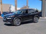 Used 2023 Nissan Rogue SV image 2