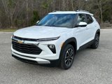 New 2025 Chevrolet TrailBlazer LT w/ Convenience Package image 2