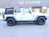 Used 2012 Jeep Wrangler Unlimited Rubicon image 2