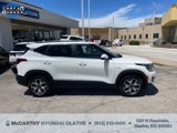 Used 2021 Kia Seltos EX image 2