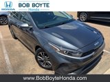 Used 2023 Kia Forte LXS image 3