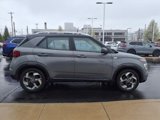 Used 2022 Hyundai Venue Limited image 2