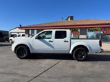 Used 2019 Nissan Frontier SV image 2