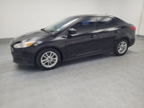 Used 2018 Ford Focus SE image 2