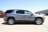 Used 2020 Chevrolet Traverse LT image 4