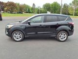 Used 2017 Ford Escape SE image 2