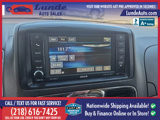 Used 2015 Chrysler Town & Country Touring image 2